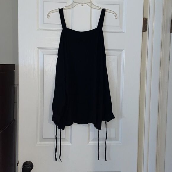 ✨ASOS DESIGN Maternity cold shoulder cami in black, NWT - Picture 5 of 12